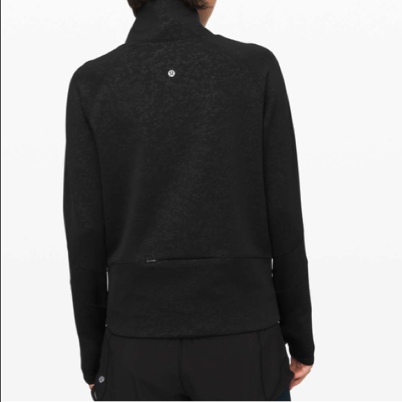 lululemon Run to Reset 1/2 Zip Black Size Medium NWT - Picture 2 of 7